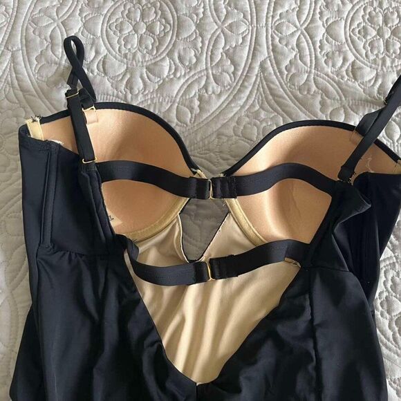 Tart Swimsuit REESE One Piece SZ M Cutout Black - Picture 6 of 11